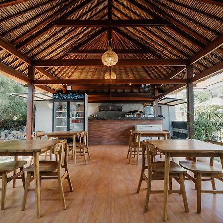 You Suite Seminyak Legian  Luaran gambar