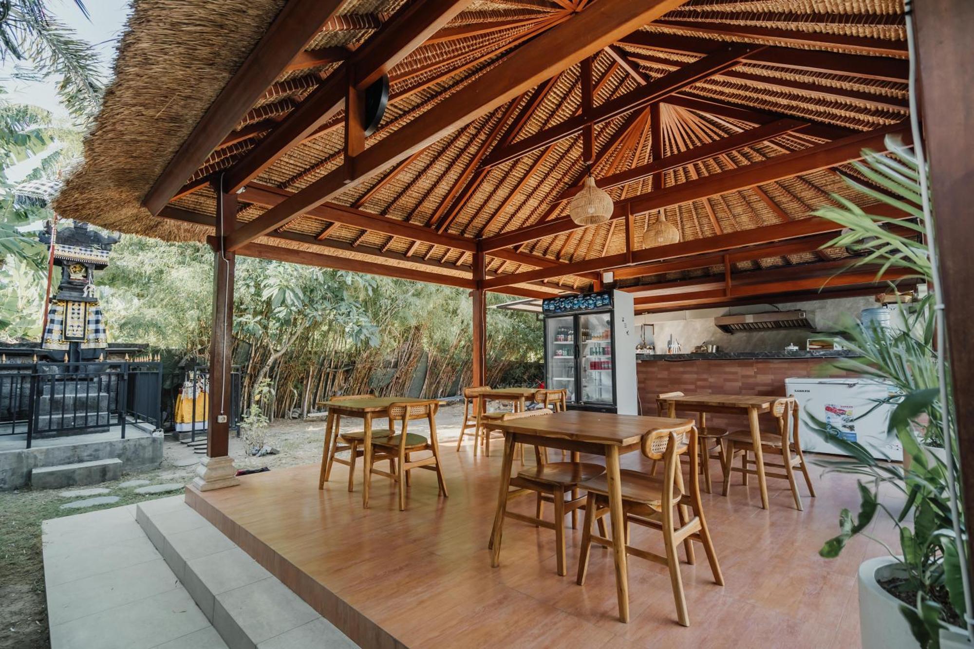 You Suite Seminyak Legian  Luaran gambar